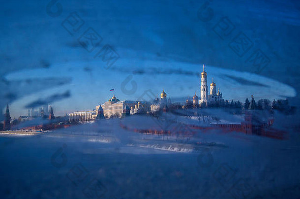 视图莫斯科克林姆林宫克林姆林宫路堤冻窗口公共运输温度下降度俄罗斯