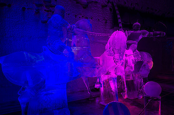 冰雕塑极光冰博物馆契那发电厂热弹簧度假胜地一年度假胜地英里费尔班克斯阿拉斯加