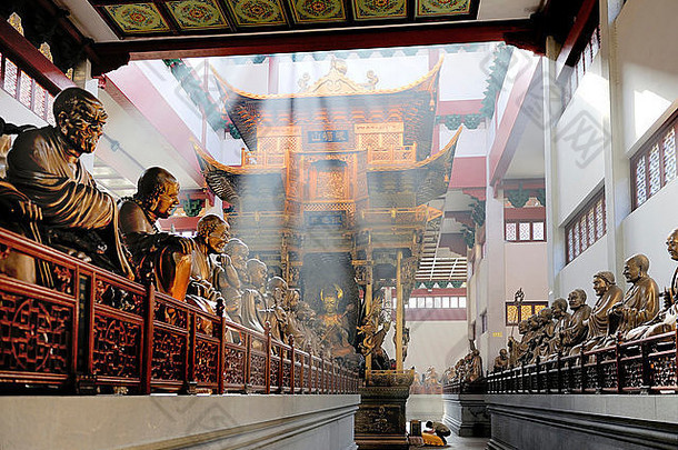 大厅雕像灵音寺庙杭州山东省中国