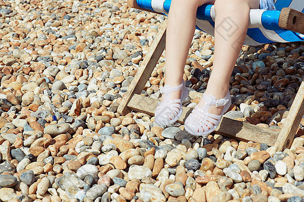 孩子塑料凉鞋海滩甲板椅子