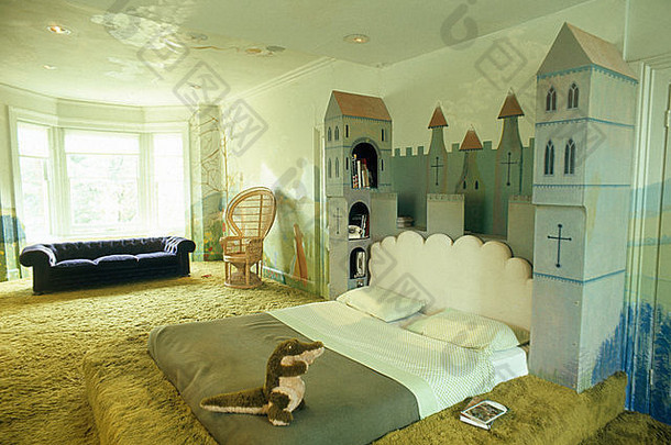 城堡主题床上孩子的年代卧室蓬松桩地毯