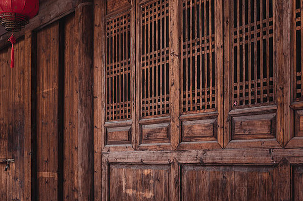 传统的中国人风格木通过古老的中国人通过