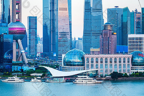 现代城市特写镜头上海