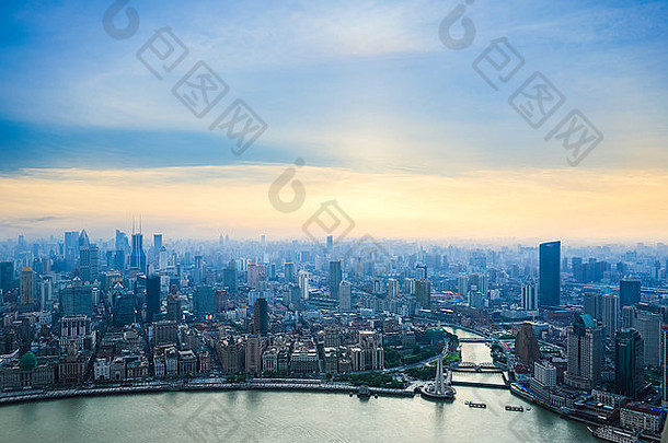 空中视图上海日落
