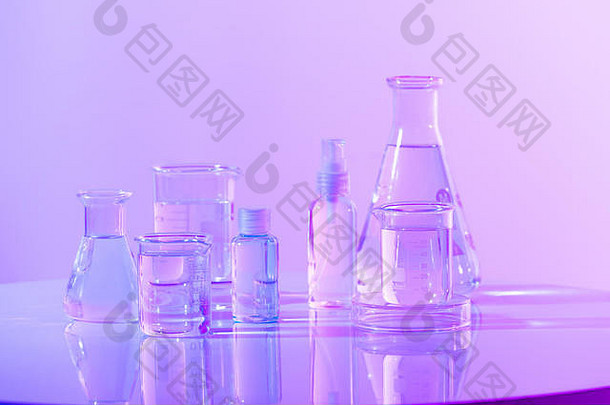 科学玻璃器皿化学实验室研究