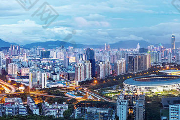 空中视图深圳城市晚上视图