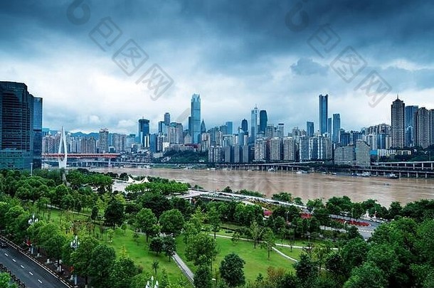重庆城市天际线摩天大楼国河