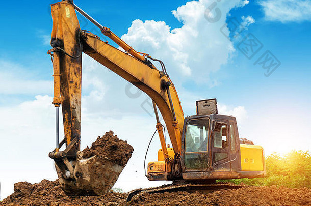 挖掘机工作挖掘网站建设