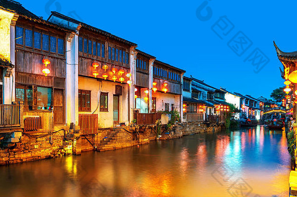 苏州中国著名的水小镇古老的城镇南长江河
