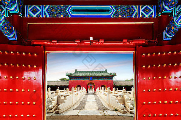 红色的盖茨历史建筑北京中国翻译居住禁食