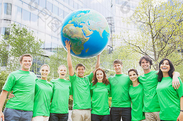 肖像团队绿色t恤提升全球开销