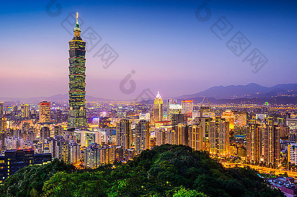 台北台湾城市天际线《暮光之城》