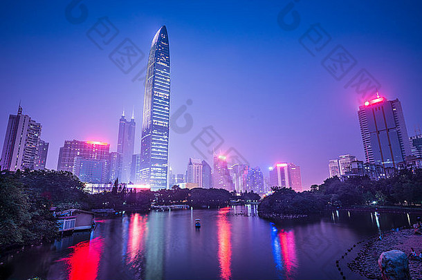 深圳中国城市天际线《暮光之城》