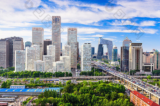 北京中国现代金融区天际线不错的一天蓝色的天空