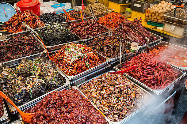 食物显示gwangjang市场首尔南韩国