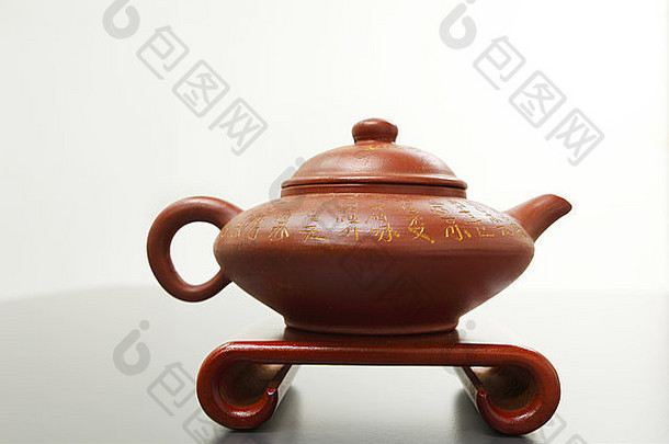 关闭传统的中国人茶壶