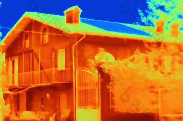 <strong>热图</strong>像房子太阳能细胞屋顶吸收光能源太阳能面板出现冷图像
