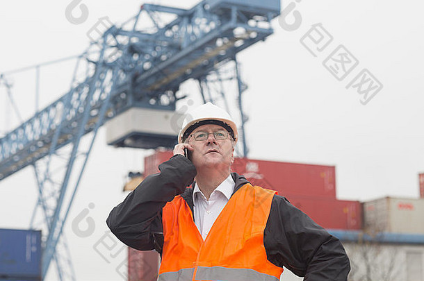 码头工人智能手机港口