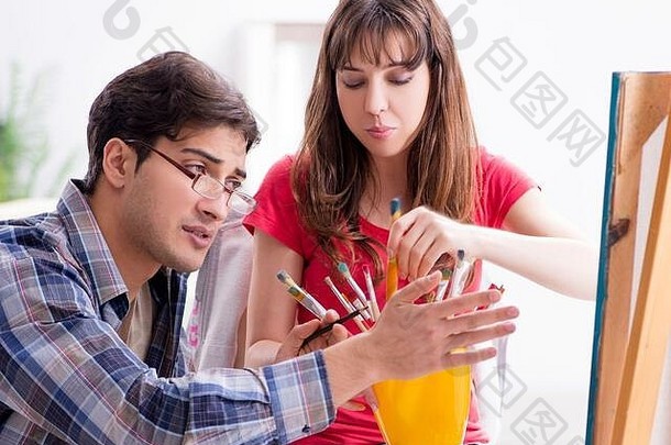 艺术家训练学生绘画类工作室