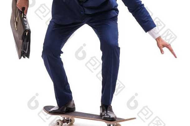 商人骑滑板孤立的白色背景