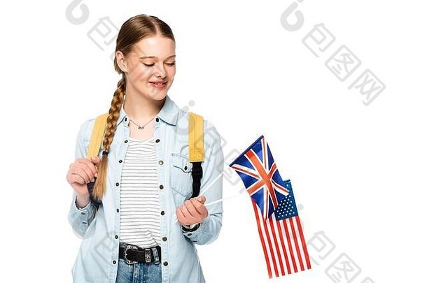 微笑女孩编织背包持有旗帜美国曼联王国孤立的白色