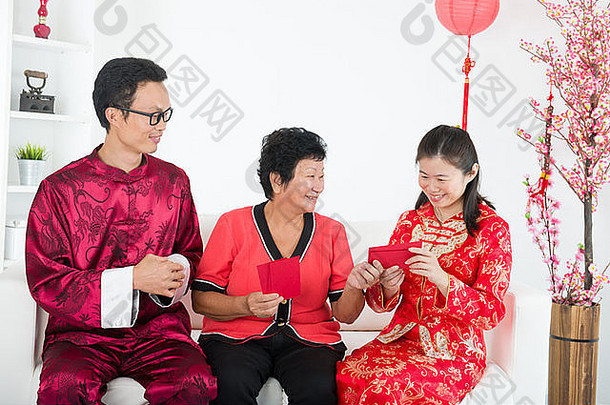 中国人一年庆祝活动亚洲家庭