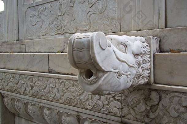 龙头古老的水管巨大的野生鹅宝塔建唐王朝最初故事咸阳城市