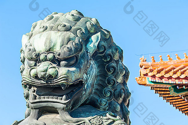 肖像青铜狮子雕像被禁止的城市