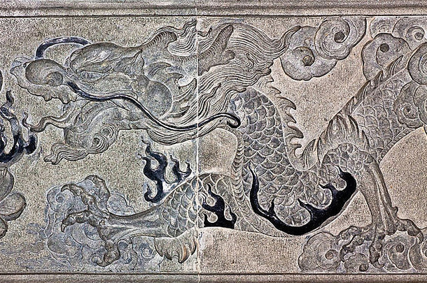 龙雕刻墙表达权力状态古老的中国