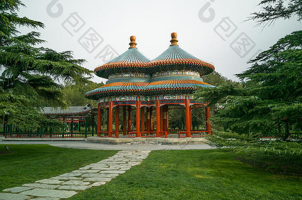 双形状的长寿展馆寺庙天堂北京中国