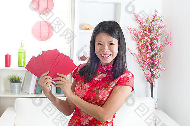 中国人一年女孩这战俘红色的包装饰背景