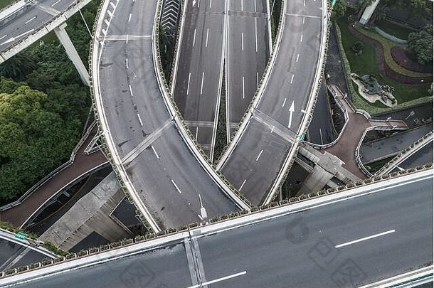 空中视图高速公路天桥城市