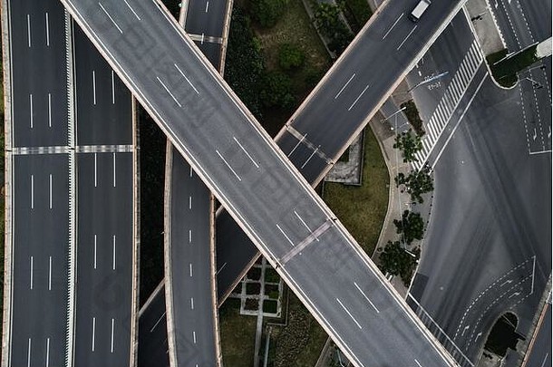 空中视图空高速公路天桥