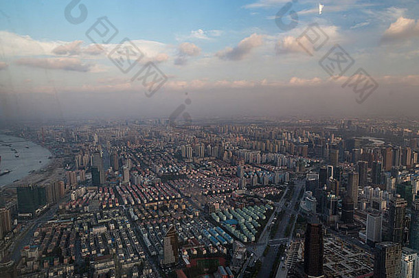 中国金茂建筑城市天际线上海塔