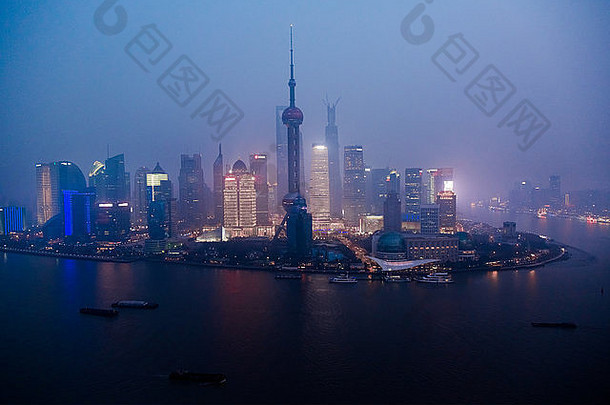晚上视图上海中国