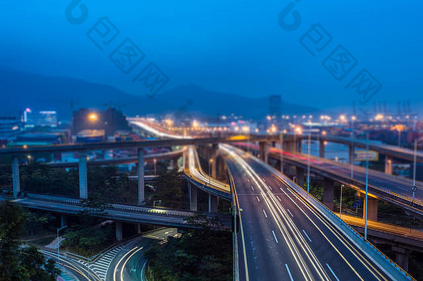 空中视图天桥晚上上海中国