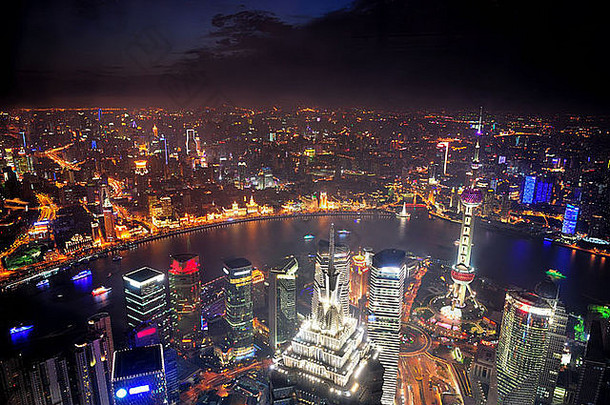 上海城市空中视图晚上灯城市体系结构