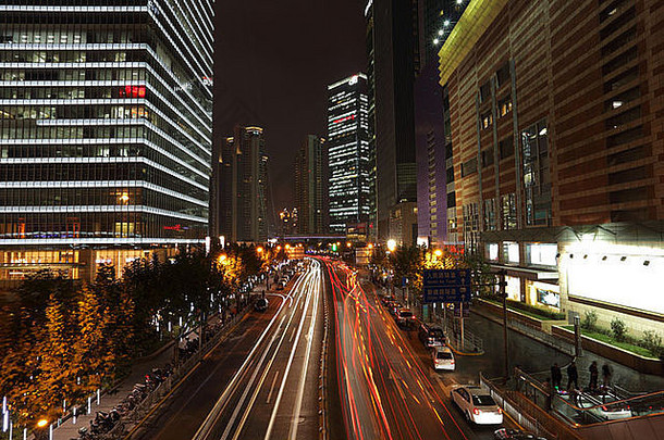 街浦东晚上上海中国