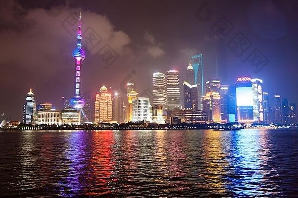 晚上视图浦东天际线上海中国