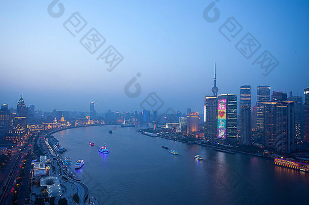 晚上视图上海黄埔河中国中国人词意味着爱上海