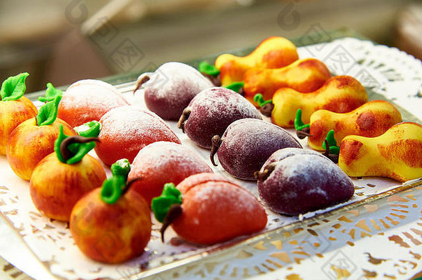 糖果使形式水果托盘特写镜头花边