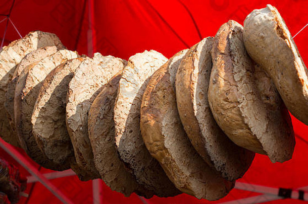 传统的土耳其风格使面包面包