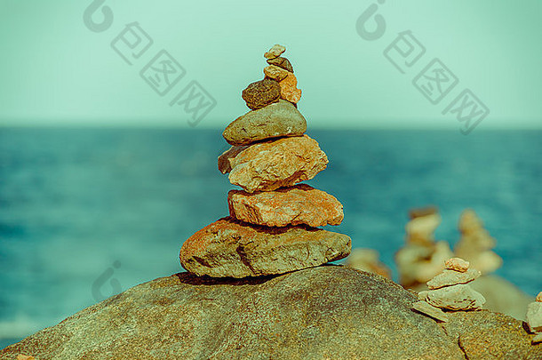 堆栈石头海海岸阿鲁巴岛