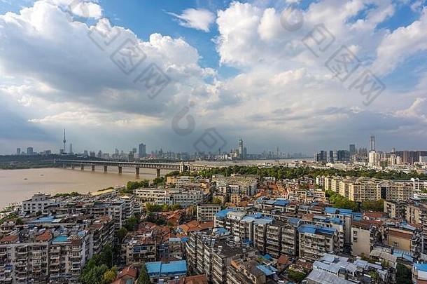 空中视图武汉城市全景天际线建筑长江河