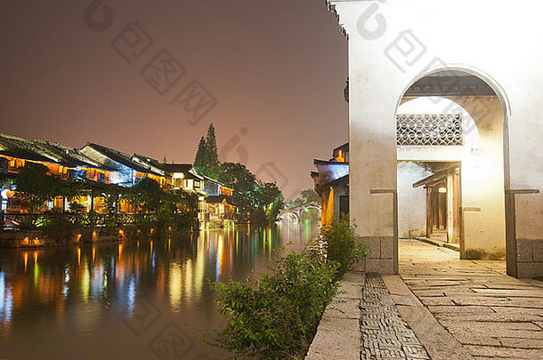 晚上场景传统的建筑乌镇小镇浙江省中国