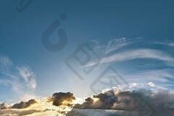 黑暗蓝色的天空日落风暴美丽的云无缝的赫德里全景度角视图天顶图形。.gam