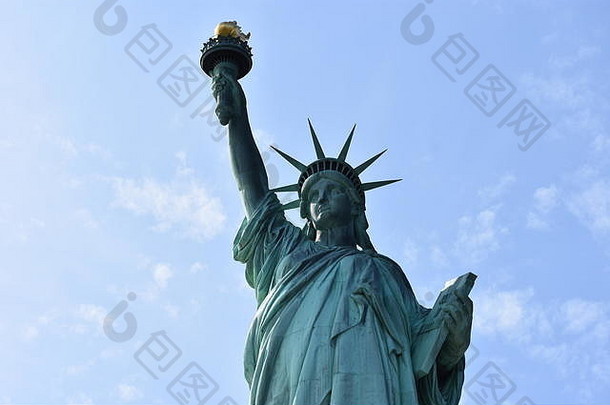 前面面对视图雕像自由一天时间显示夫人自由持有火炬头蓝色的天空背景