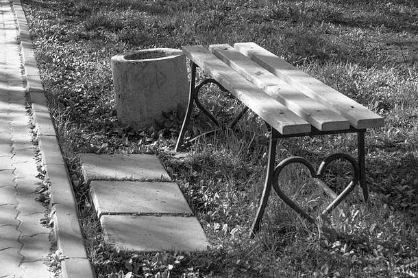 元素城市公园体系结构木板凳上造成心情人草坪上