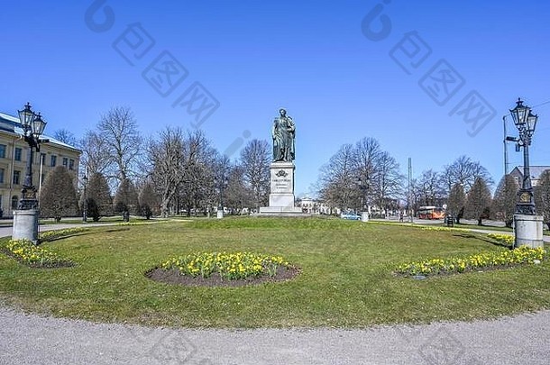 卡尔约翰斯公园雕像王卡尔Johan十四早期春天北雪平瑞典