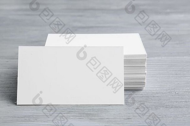 空白业务卡片木背景